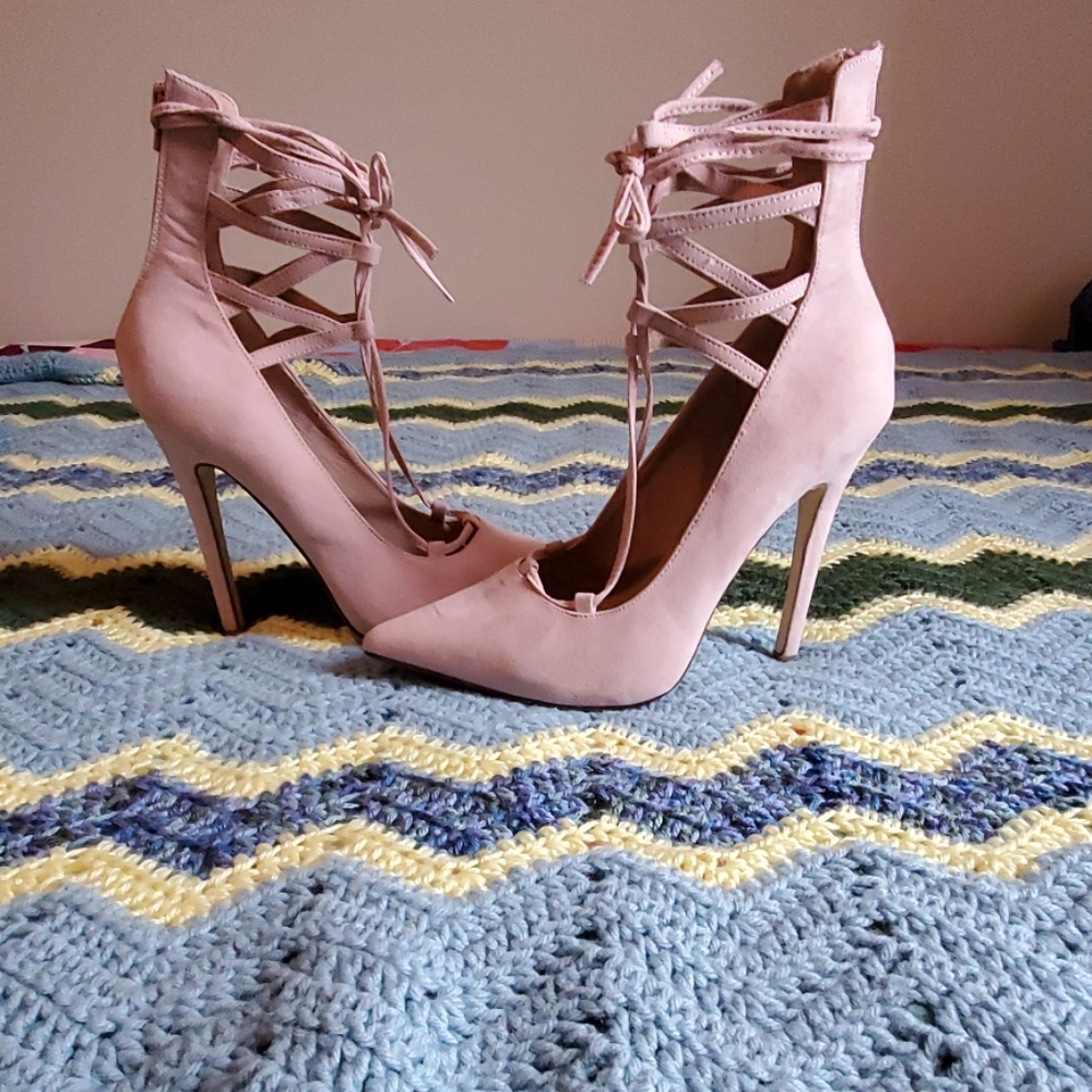 Stiletto shoes - Picture 2 of 5
